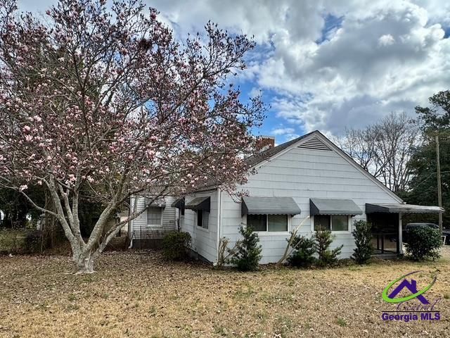 425 Rogers Avenue, Macon, GA 31204