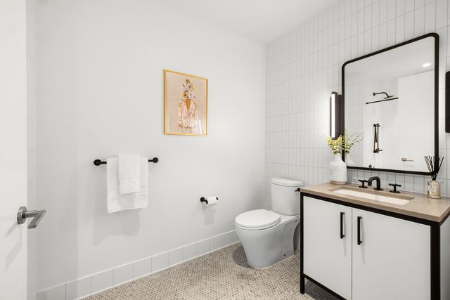 29 HURON Street 2AW, New York City, NY 11222