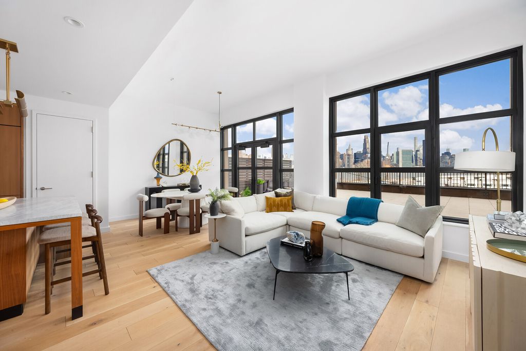 29 HURON Street 2AW, New York City, NY 11222