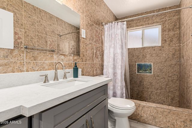 5639 W MEADOWBROOK Avenue, Phoenix, AZ 85031