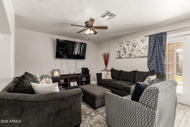 5639 W MEADOWBROOK Avenue, Phoenix, AZ 85031