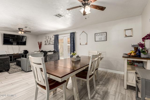 5639 W MEADOWBROOK Avenue, Phoenix, AZ 85031