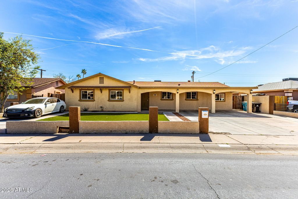 5639 W MEADOWBROOK Avenue, Phoenix, AZ 85031