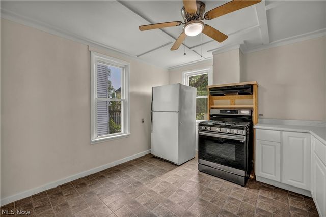 1023 W Washington Avenue, Lorain, OH 44052