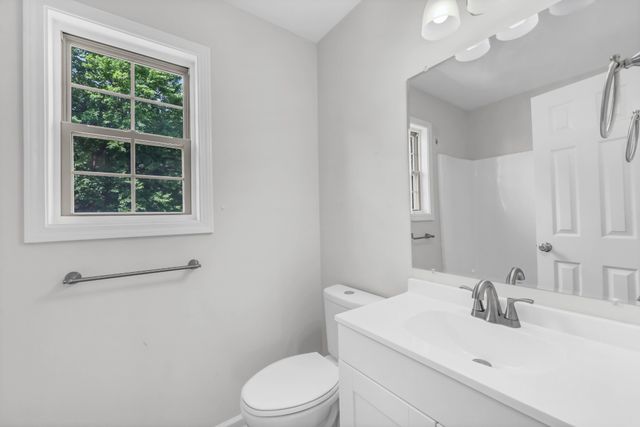 3393 Endsworth Dr, Clarksville, TN 37042