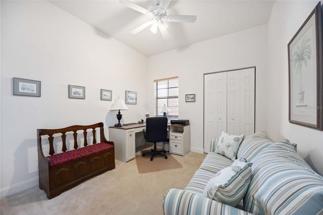 7702 LAKE VISTA COURT 305, Lakewood Ranch, FL 34202