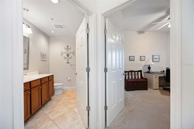 7702 LAKE VISTA COURT 305, Lakewood Ranch, FL 34202