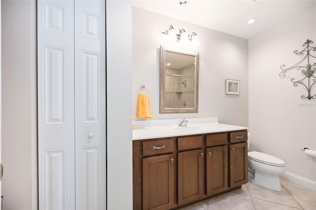 7702 LAKE VISTA COURT 305, Lakewood Ranch, FL 34202