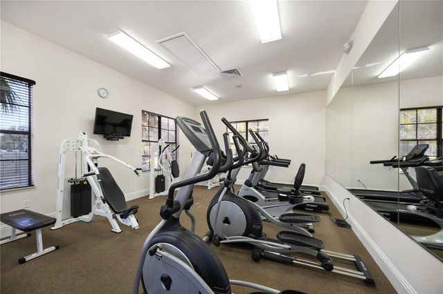 7702 LAKE VISTA COURT 305, Lakewood Ranch, FL 34202