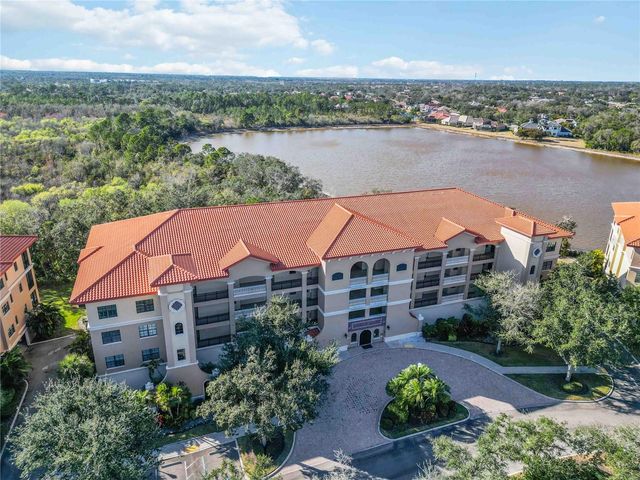 7702 LAKE VISTA COURT 305, Lakewood Ranch, FL 34202