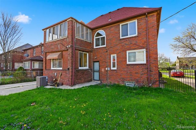 1821 Oakman Boulevard, Detroit, MI 48238