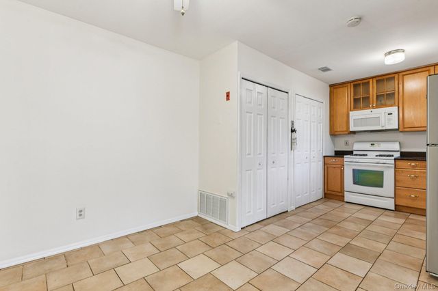 114 Feller Drive, Central Islip, NY 11722