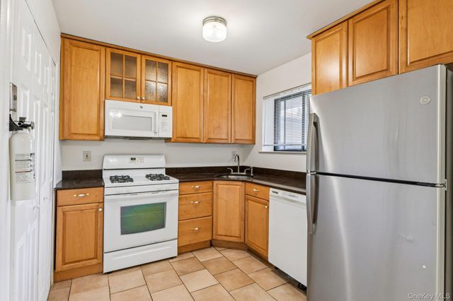 114 Feller Drive, Central Islip, NY 11722
