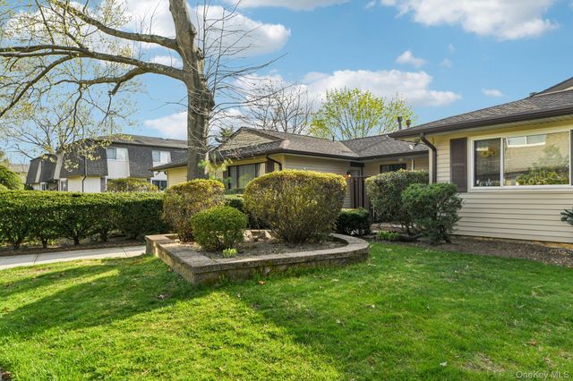 114 Feller Drive, Central Islip, NY 11722
