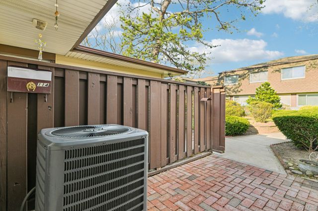 114 Feller Drive, Central Islip, NY 11722