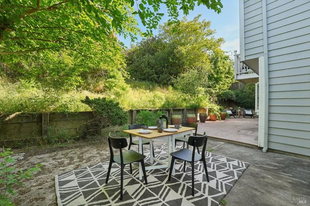 872 S Regatta Dr, Vallejo, CA 94591