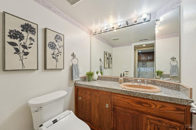 872 S Regatta Dr, Vallejo, CA 94591