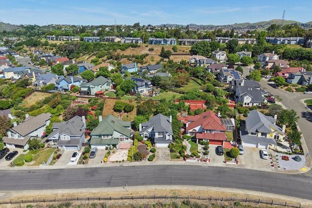 872 S Regatta Dr, Vallejo, CA 94591