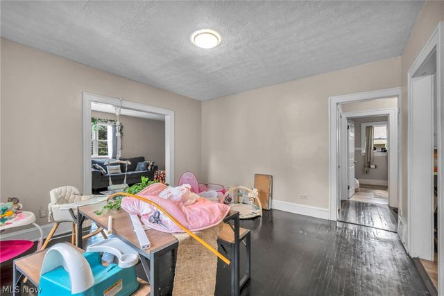 1288 Pondview Avenue, Akron, OH 44305