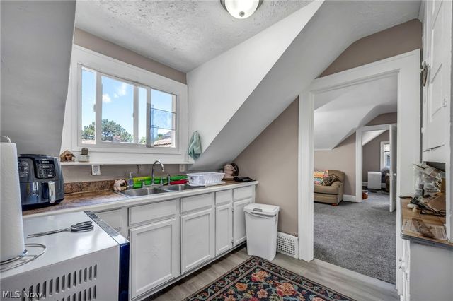 1288 Pondview Avenue, Akron, OH 44305
