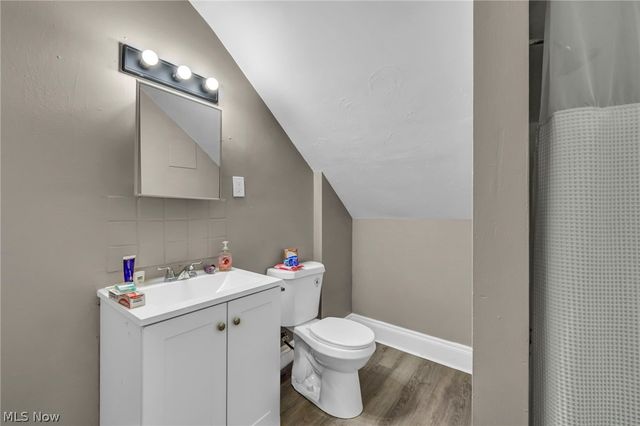 1288 Pondview Avenue, Akron, OH 44305