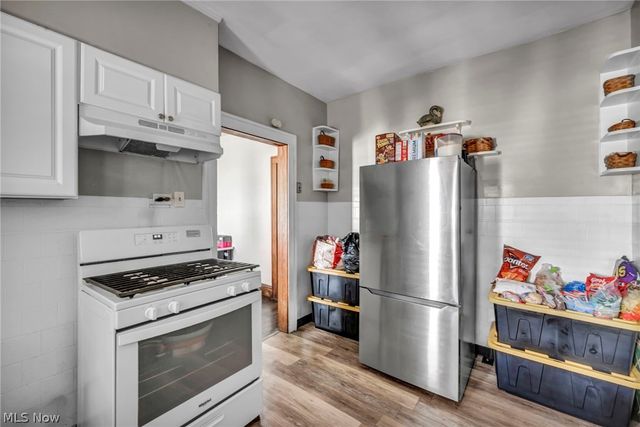 1288 Pondview Avenue, Akron, OH 44305