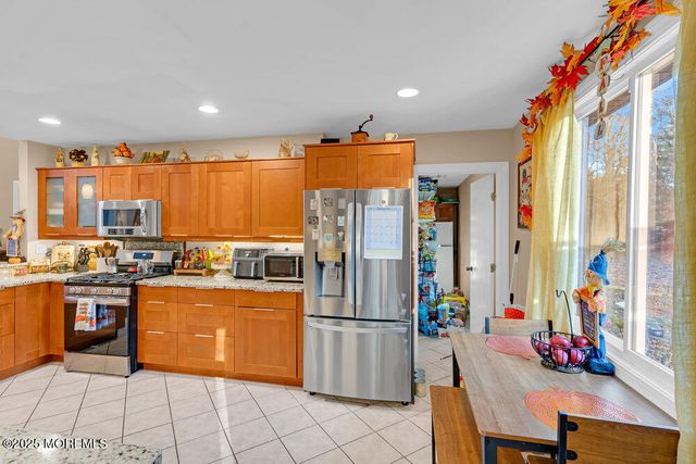 254 Alexander Avenue, Howell, NJ 07731