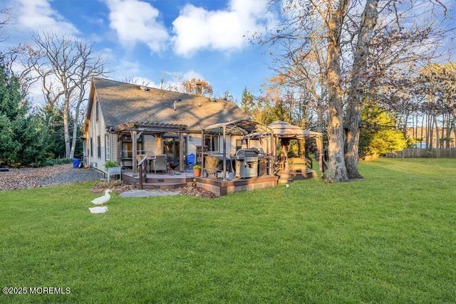 254 Alexander Avenue, Howell, NJ 07731