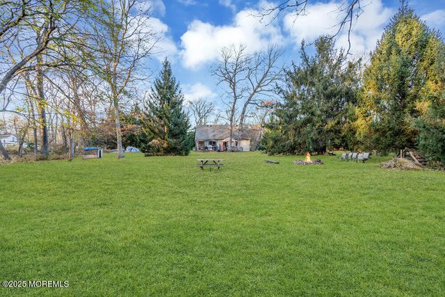 254 Alexander Avenue, Howell, NJ 07731