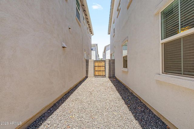 5532 S DILLON Avenue, Mesa, AZ 85212