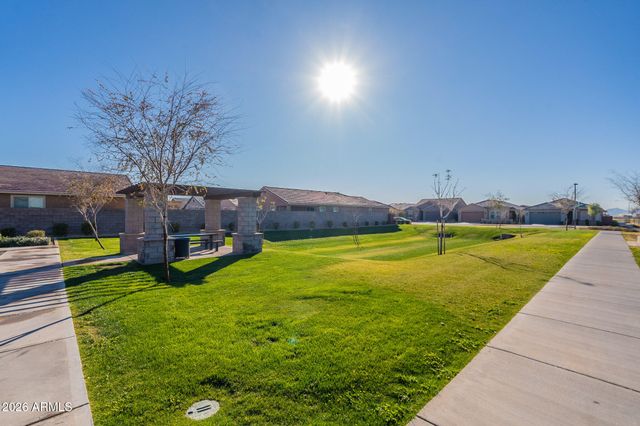 5532 S DILLON Avenue, Mesa, AZ 85212