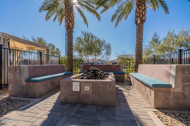 5532 S DILLON Avenue, Mesa, AZ 85212