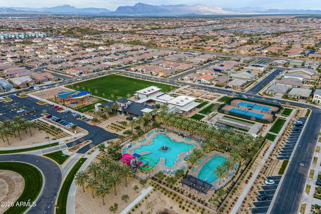5532 S DILLON Avenue, Mesa, AZ 85212
