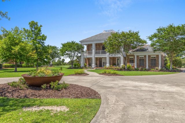 4270 Indigo Place, Lake Charles, LA 70605