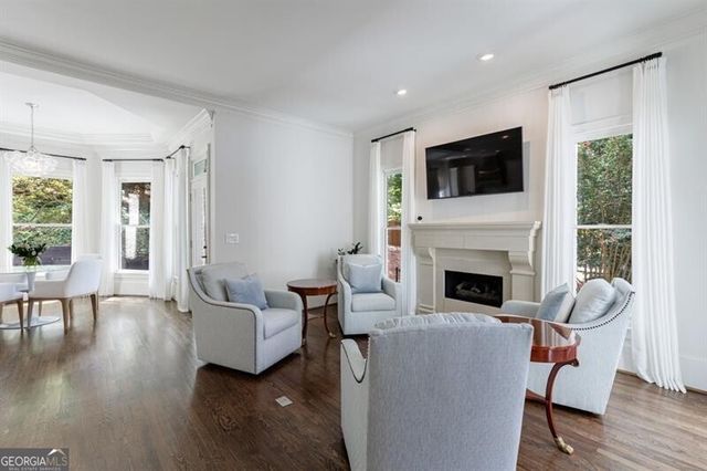 4526 Peachtree Dunwoody Road, Atlanta, GA 30342