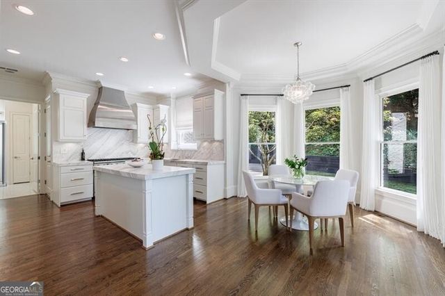 4526 Peachtree Dunwoody Road, Atlanta, GA 30342