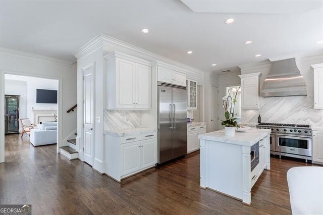 4526 Peachtree Dunwoody Road, Atlanta, GA 30342