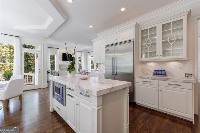 4526 Peachtree Dunwoody Road, Atlanta, GA 30342