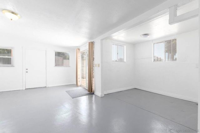 5359 Redwood St, San Diego, CA 92105