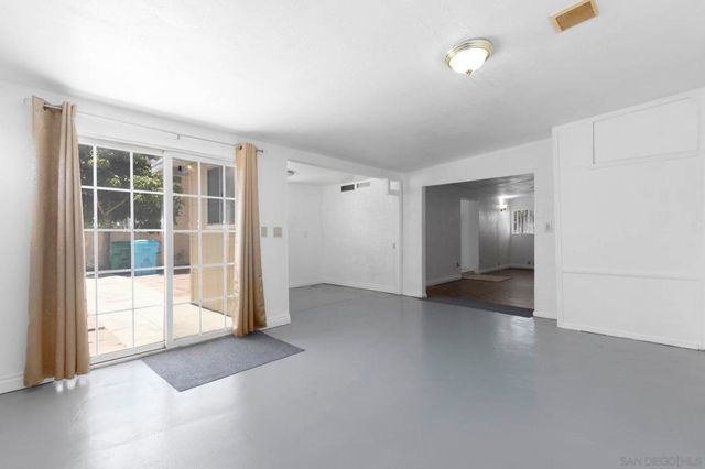 5359 Redwood St, San Diego, CA 92105