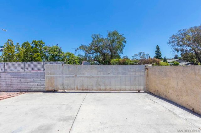 5359 Redwood St, San Diego, CA 92105