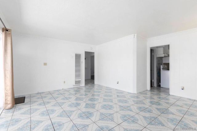 5359 Redwood St, San Diego, CA 92105
