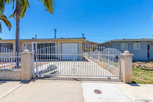 5359 Redwood St, San Diego, CA 92105