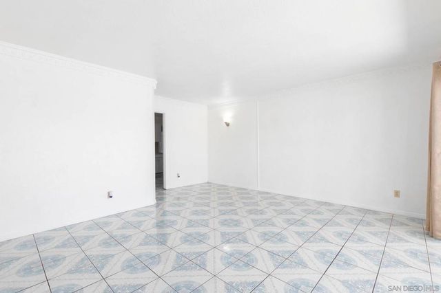5359 Redwood St, San Diego, CA 92105