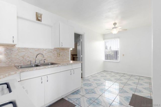 5359 Redwood St, San Diego, CA 92105