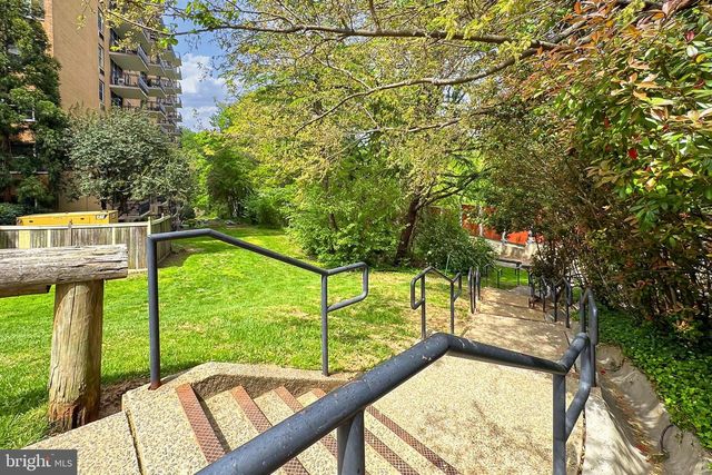 2030 N ADAMS ST #1201, Arlington, VA 22201