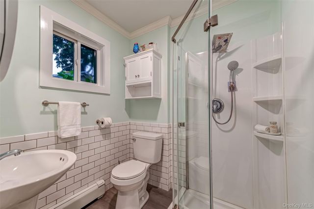 1022 Parkway Street, Riverhead, NY 11901