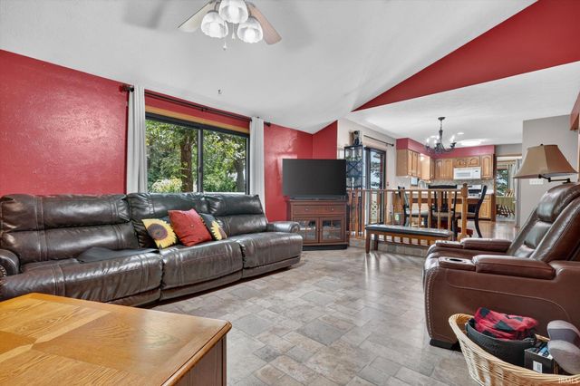 51976 Westwood Forest Drive, South Bend, IN 46628
