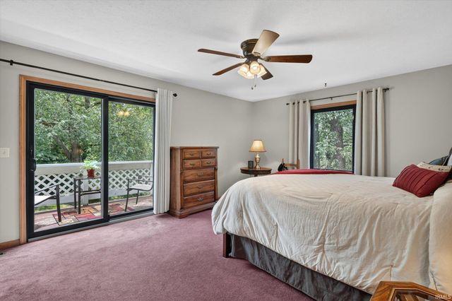 51976 Westwood Forest Drive, South Bend, IN 46628