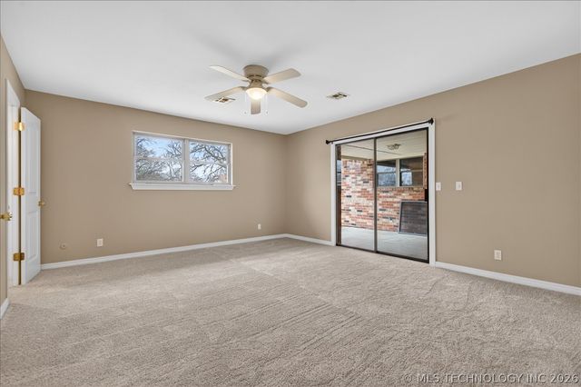 4610 ROLLING MEADOWS Road, Bartlesville, OK 74006